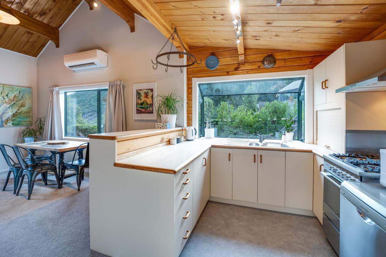 Alpine Hideaway - 2 Bedroom Closeburn Exterior foto